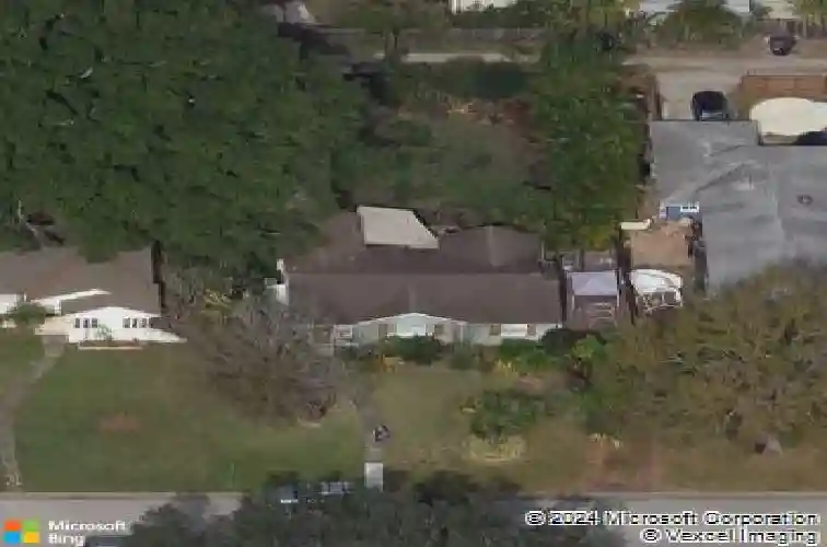 533 36th ave ne, saint petersburg,  FL 33704