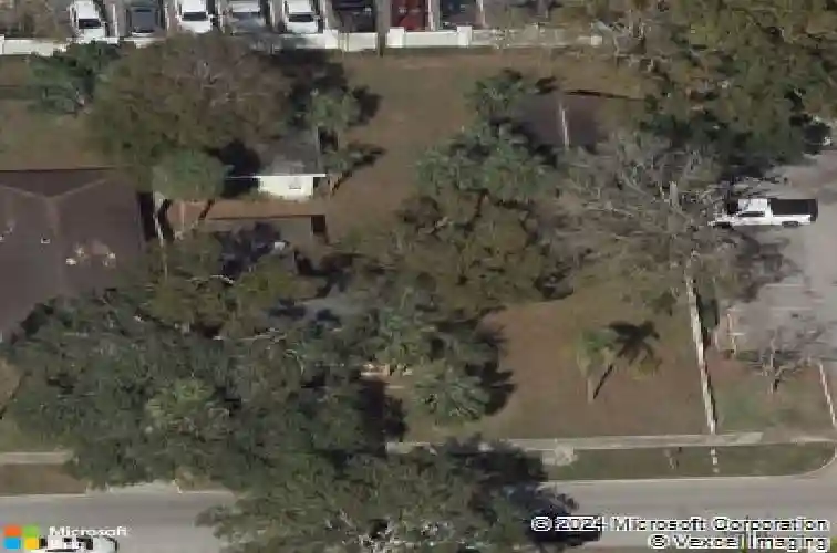 445 36th ave n, saint petersburg,  FL 33704