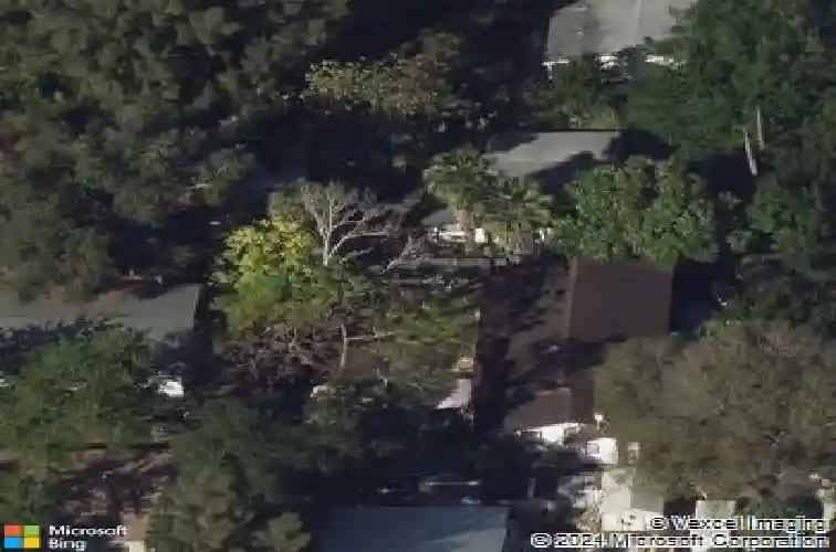 5710 66th way n, st petersburg,  FL 33709