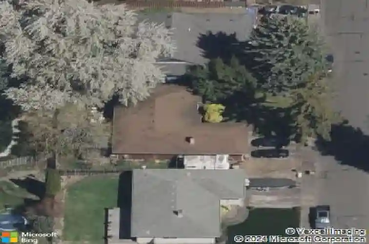 1525 se 52nd ave, hillsboro,  OR 97123