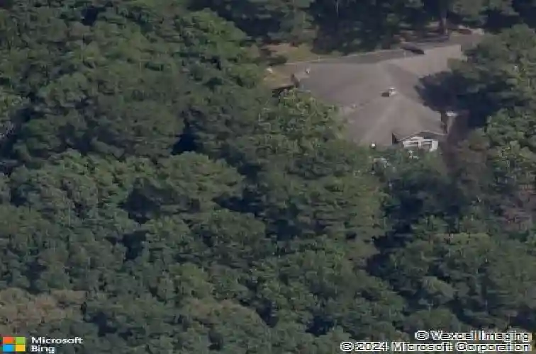 8165 old white river rd, rogers,  AR 72756