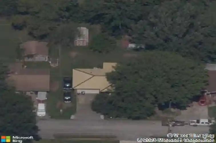 205 se 12th st, bentonville,  AR 72712