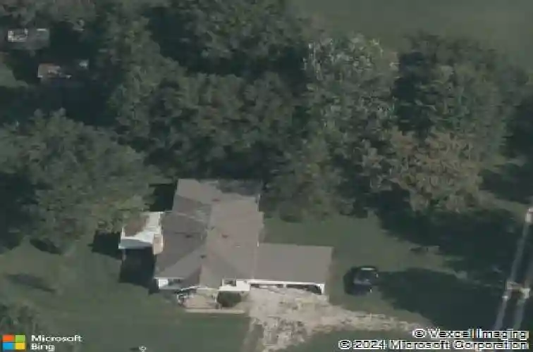 1104 frisco cemetery rd, lowell,  AR 72745