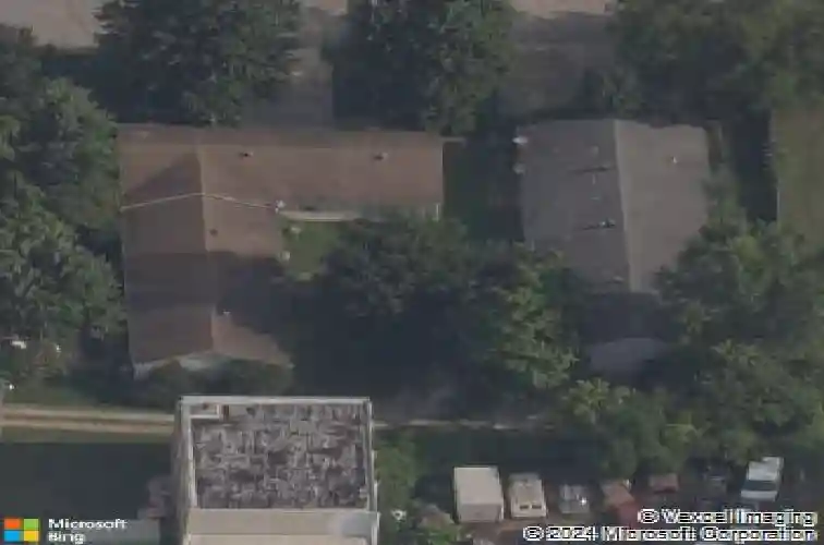 403 se f st, bentonville,  AR 72712