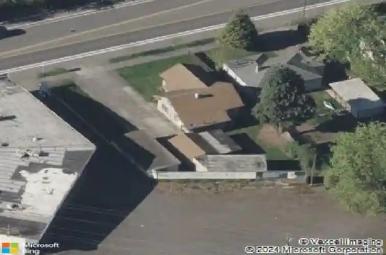 6646 n columbia way, portland,  OR 97203