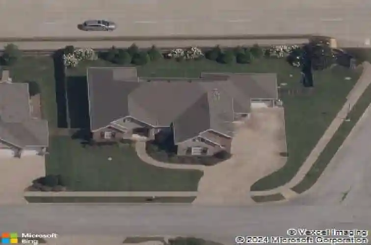 3701 w legacy ln, rogers,  AR 72758