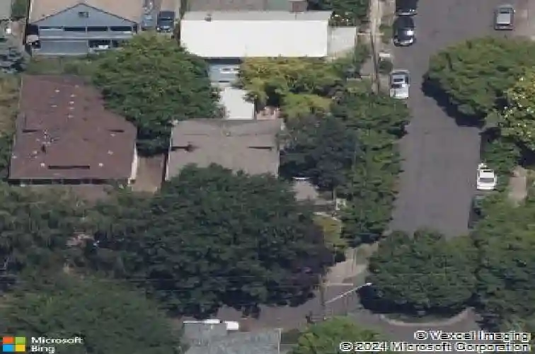 1333 se main st, portland,  OR 97214