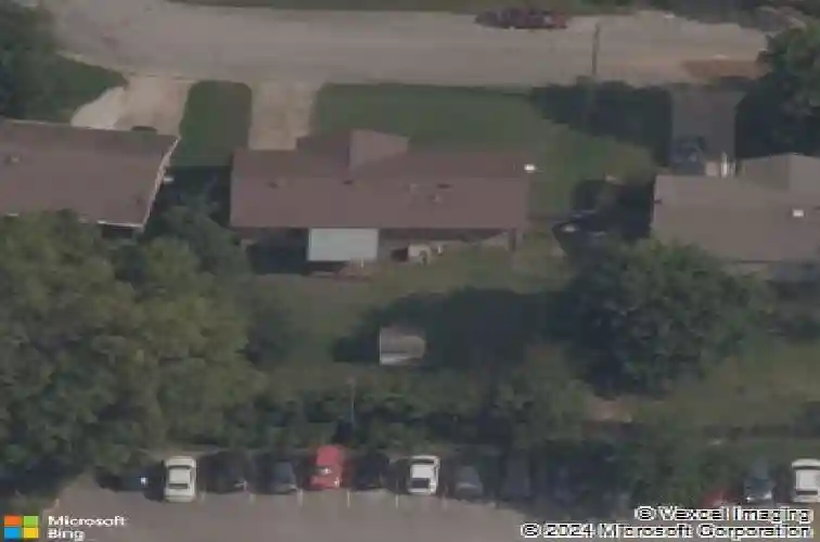 902 se 12th st, bentonville,  AR 72712