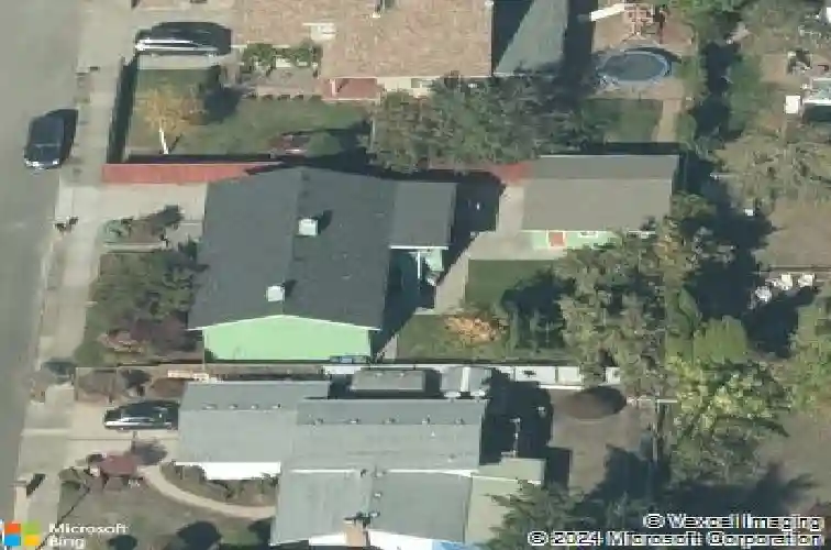 712 se 142nd ave, portland,  OR 97233
