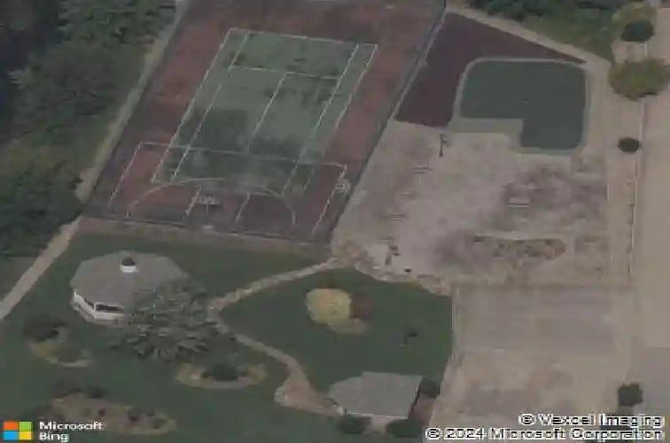 201 se 22nd st, bentonville,  AR 72712