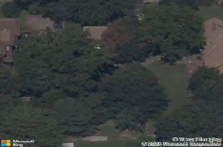 206 se 3rd st, bentonville,  AR 72712