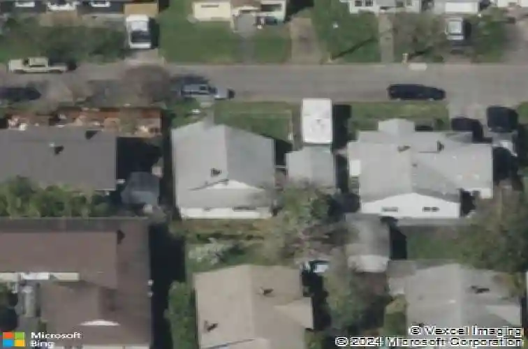 2338 n russet st, portland,  OR 97217