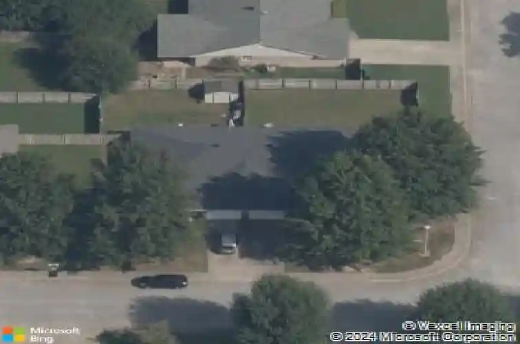 707 e kara ln, rogers,  AR 72758