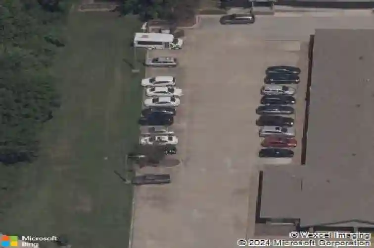 2003 se walton blvd, bentonville,  AR 72712