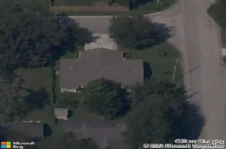 1300 rolling oaks dr, rogers,  AR 72756