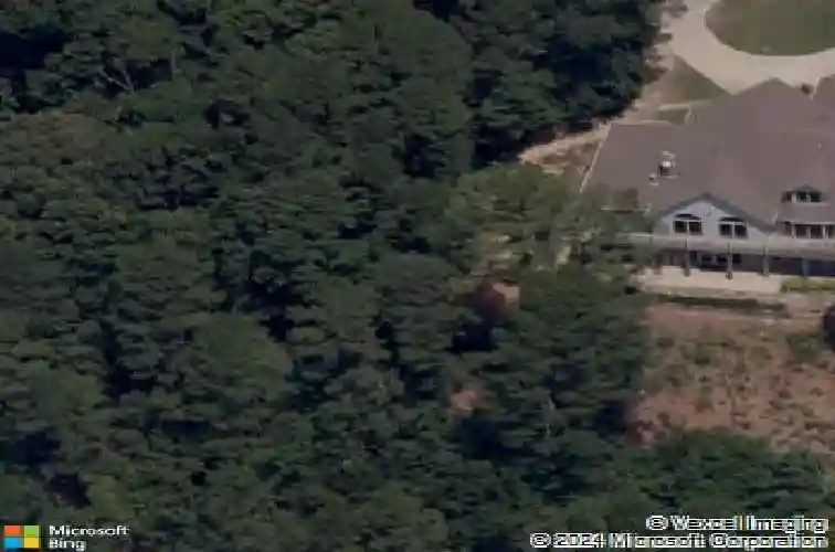 15555 e highway 94, rogers,  AR 72758