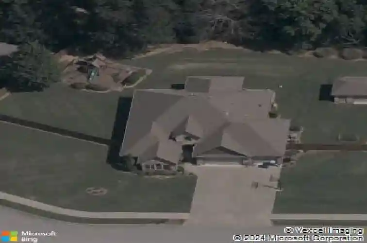 3601 ne oaktrace ave, bentonville,  AR 72712