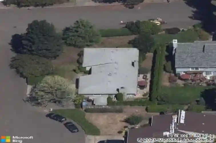 1018 s holly ct, canby,  OR 97013