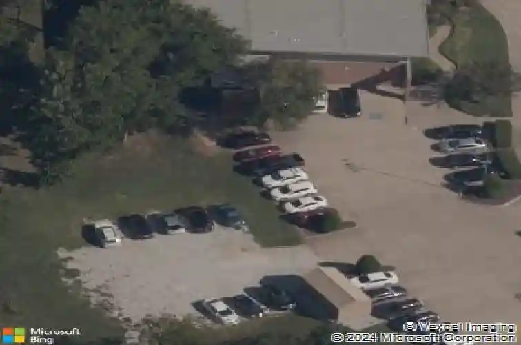 200 parkwood st, lowell,  AR 72745