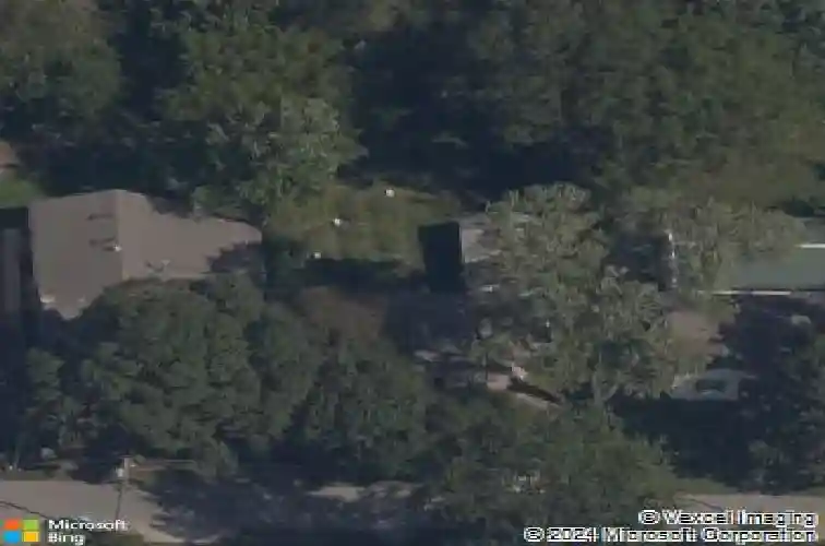 303 henry st, bentonville,  AR 72712