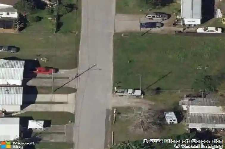 12455 land st, largo,  FL 33773