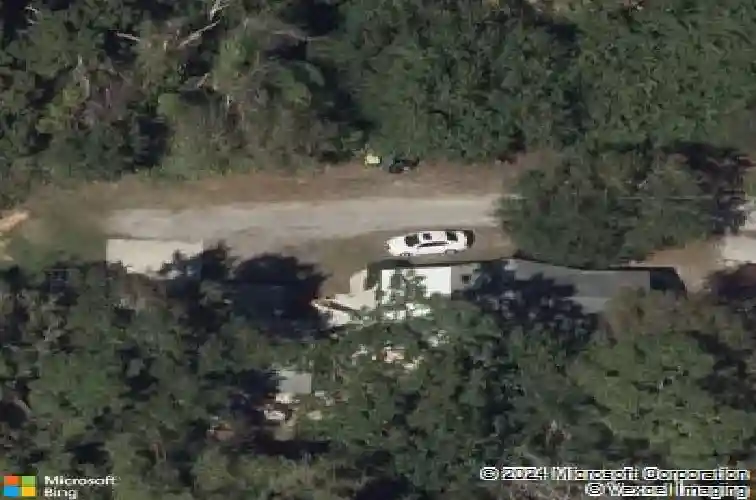 11913 hamilton ave, largo,  FL 33774