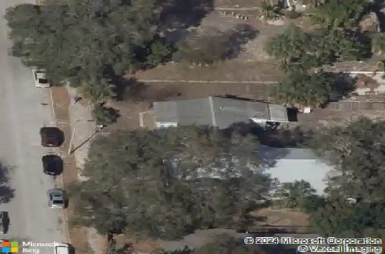 323 15th st n, saint petersburg,  FL 33705