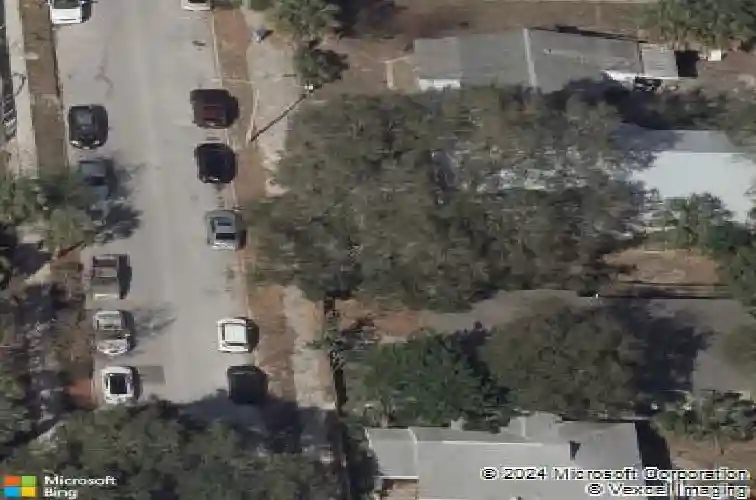 305 15th st n, saint petersburg,  FL 33705