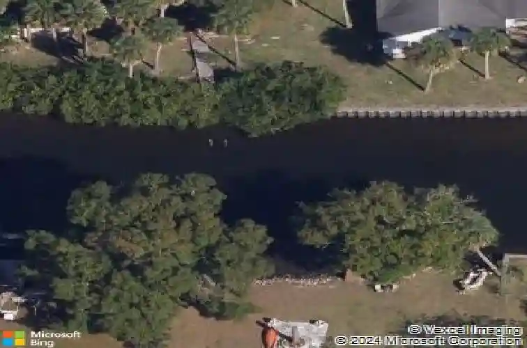 722 seminole blvd, tarpon springs,  FL 34689