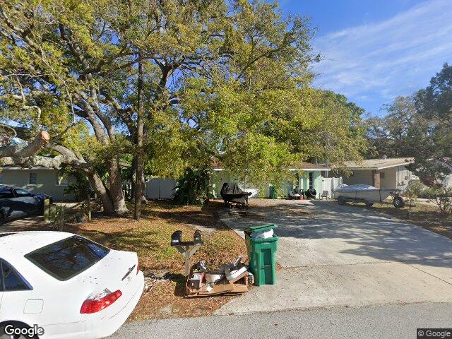 10597 101st ave, seminole,  FL 33772