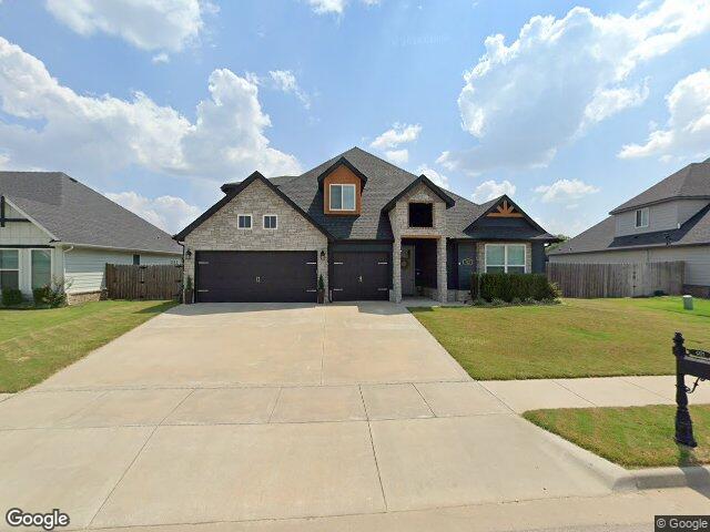 921 red maple st, centerton,  AR 72719
