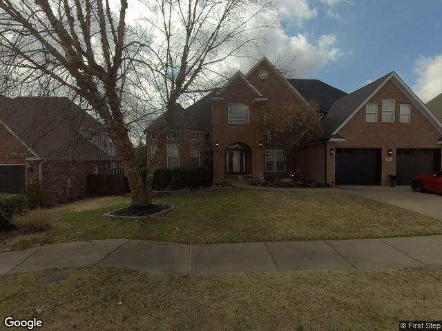 4004 ne cadbury ave, bentonville,  AR 72712