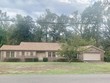 932 w 15th st, laurel,  MS 39440