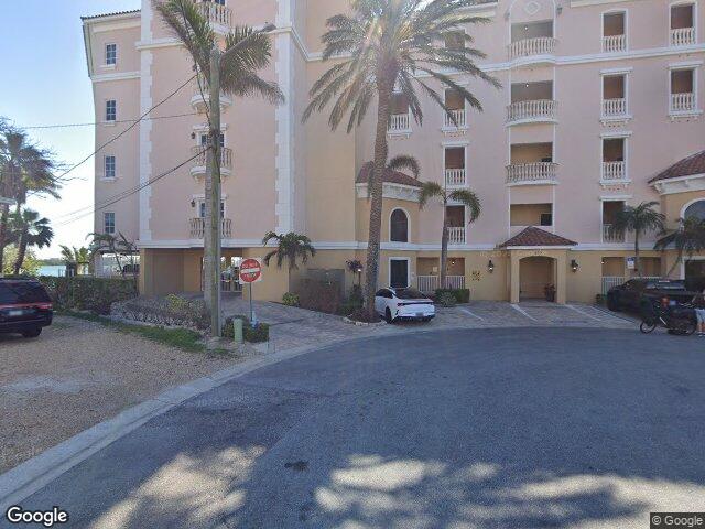 205 brightwater dr #202
                                ,Unit Unit 202, clearwater beach,  FL 33767