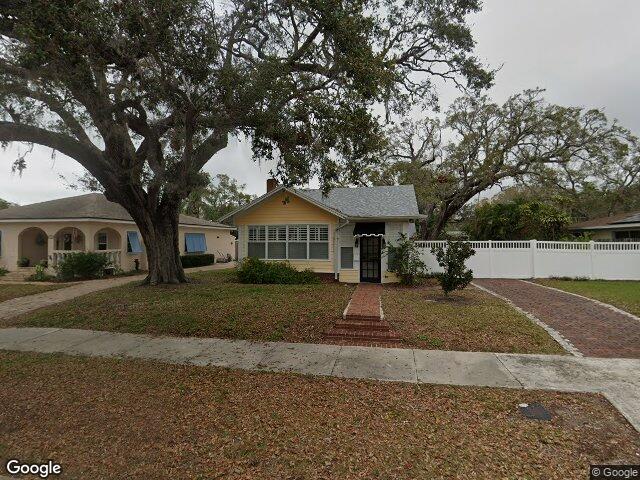 326 wildwood way, belleair,  FL 33756