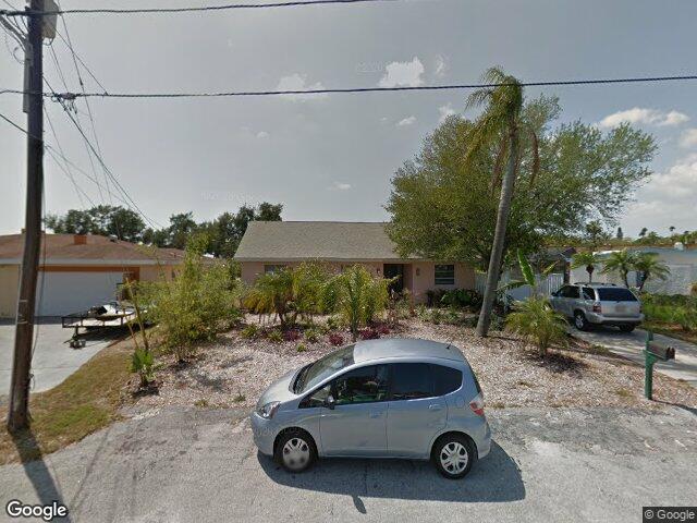 4749 baywood point dr s, gulfport,  FL 33711