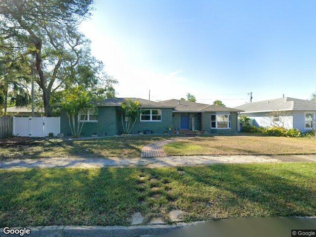 4830 3rd ave n, saint petersburg,  FL 33713