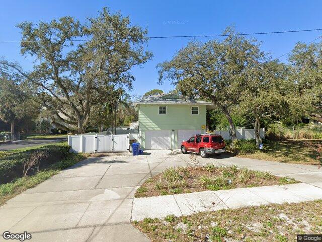 289 orange st, palm harbor,  FL 34683