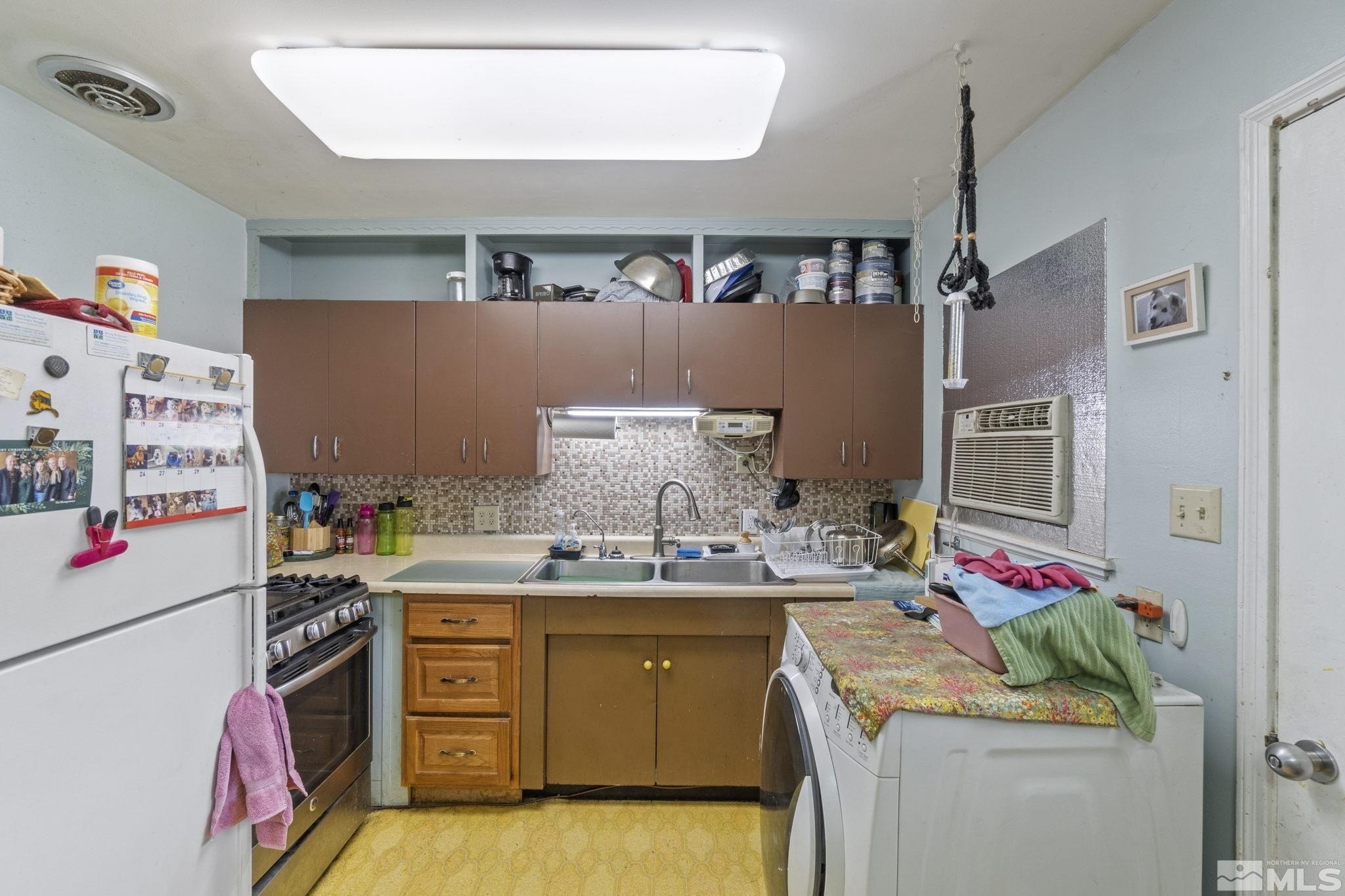112 k st, sparks,  NV 89431