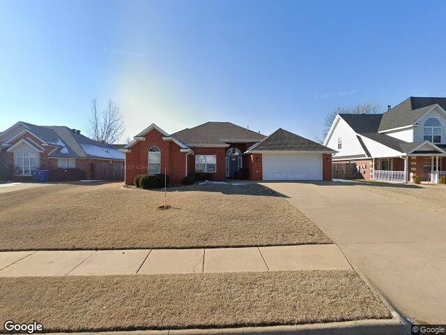 501 ne whitney st, bentonville,  AR 72712