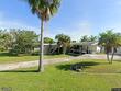 10111 yacht club dr, treasure island,  FL 33706