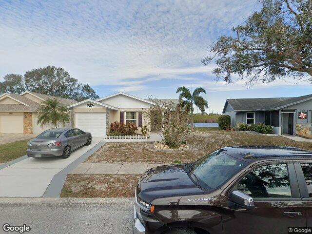 699 merlins ct, tarpon springs,  FL 34689
