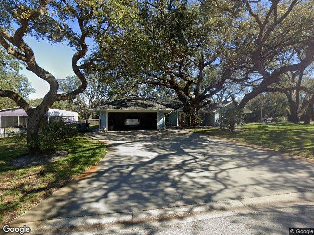 1312 grove ave, tarpon springs,  FL 34689