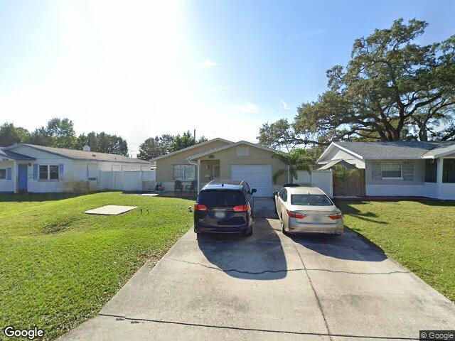 5542 19th ave n, saint petersburg,  FL 33710