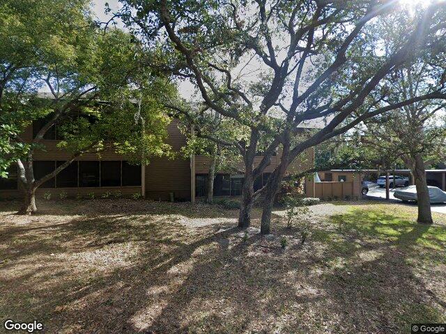 2104 lennox rd e, palm harbor,  FL 34683