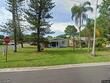 647 74th ave n, saint petersburg,  FL 33702