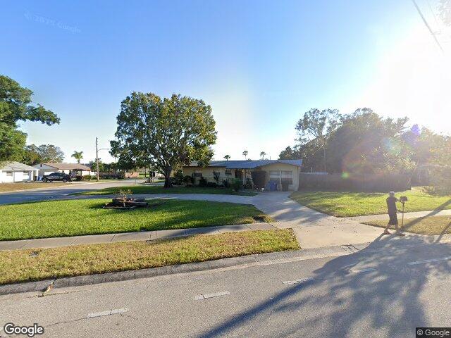396 lewis blvd se, saint petersburg,  FL 33705
