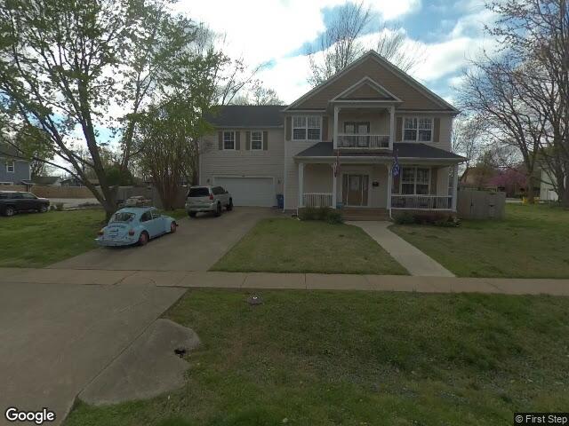 310 se c st, bentonville,  AR 72712