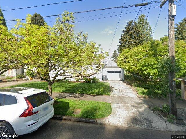 4825 ne 40th ave, portland,  OR 97211
