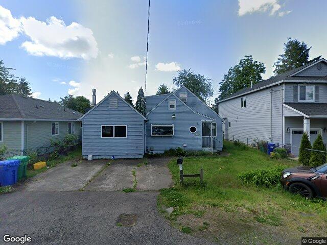 6102 se knapp st, portland,  OR 97206